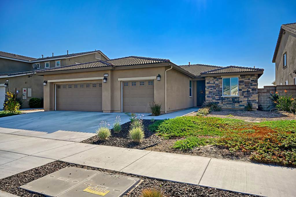 Photo of 11859 Confluence Dr, Jurupa Valley, CA 91752