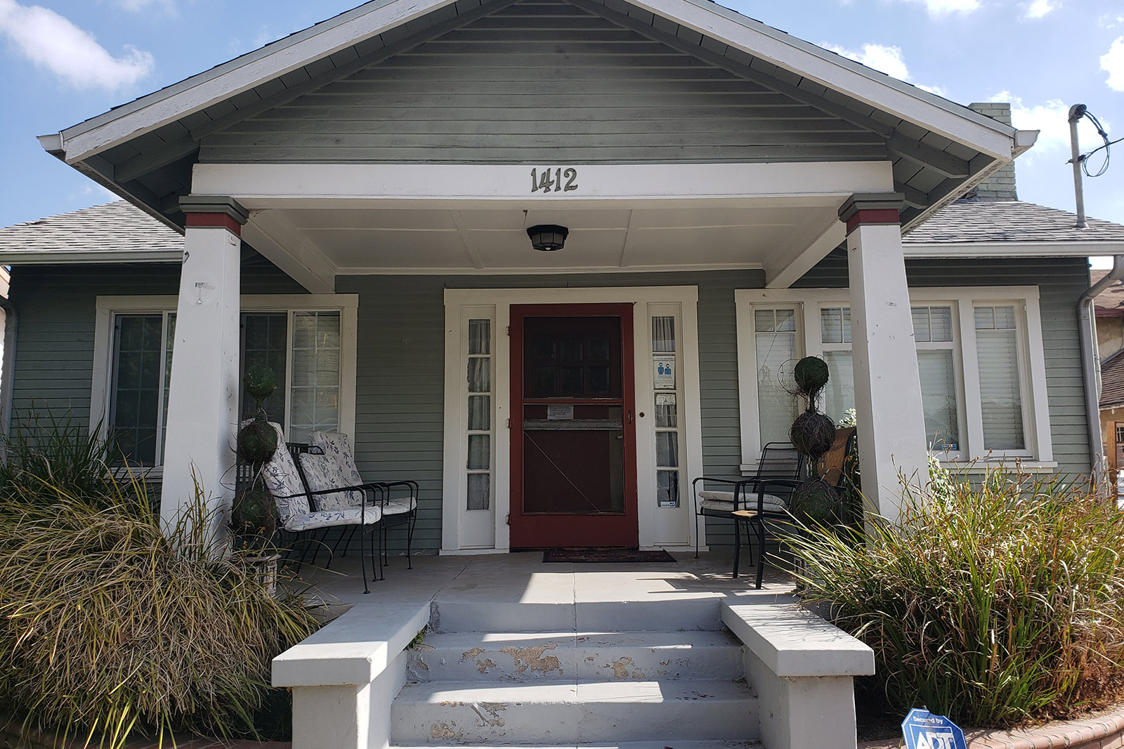 Photo of 1412 N Mariposa Ave, Los Angeles, CA 90027